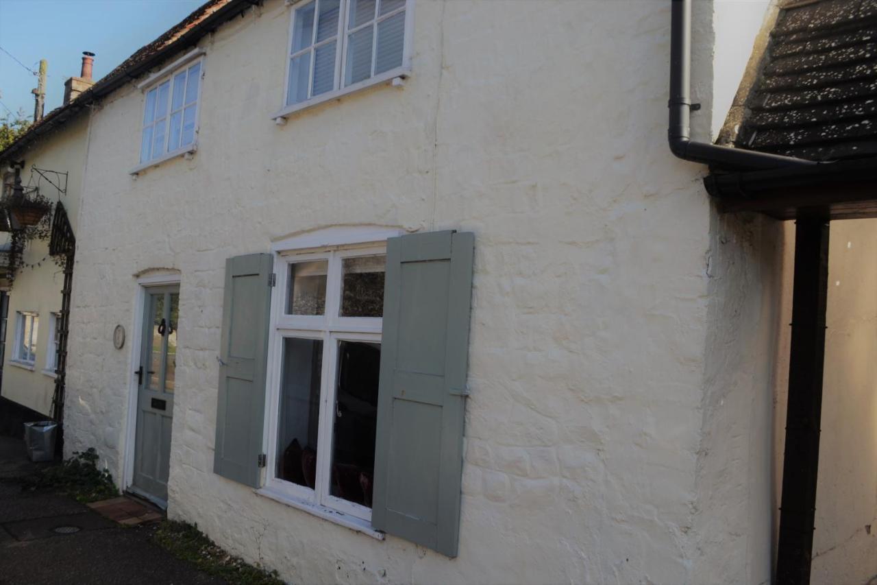 Bell Cottage Mildenhall Exterior foto