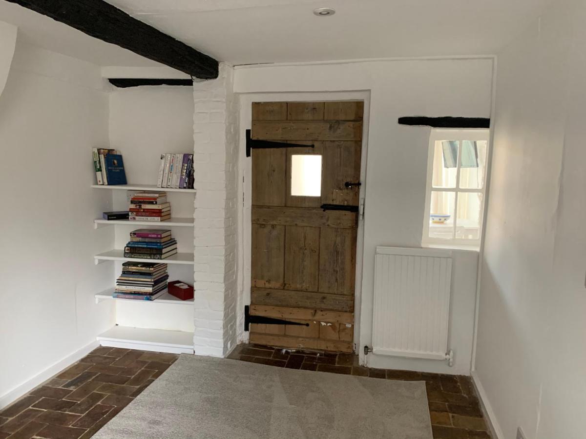 Bell Cottage Mildenhall Exterior foto